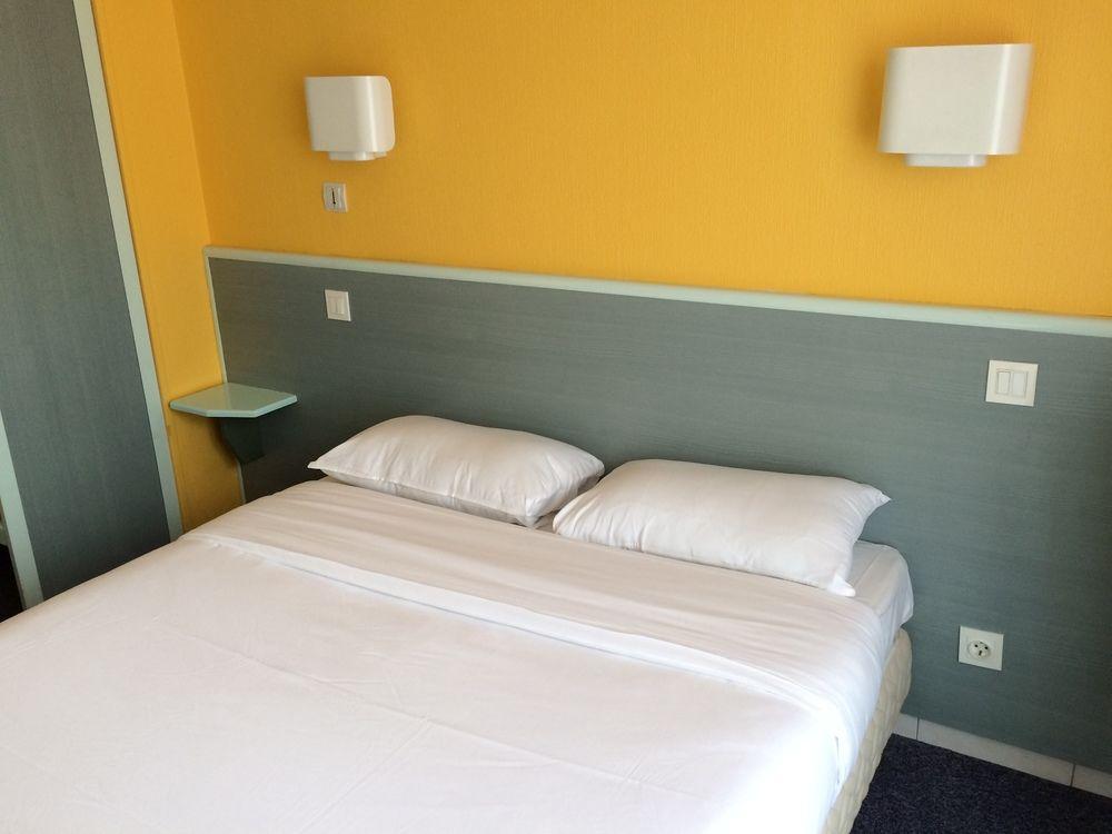 Hotel Escurial - Centre Gare 3*